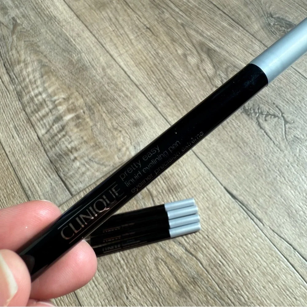 Clinique Pretty Easy eyelining pen eyeliner 01 black LOT 5 bundle New Unused